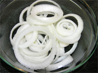 onions2 How to Make French Fried Onions